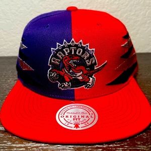 Toronto Raptors - Mitchell & Ness Hat